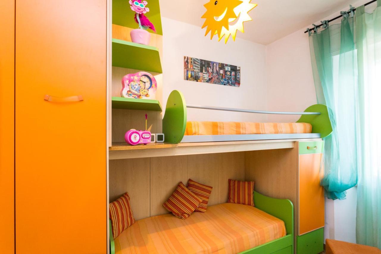Casa Laura Follonica Apartment Екстериор снимка